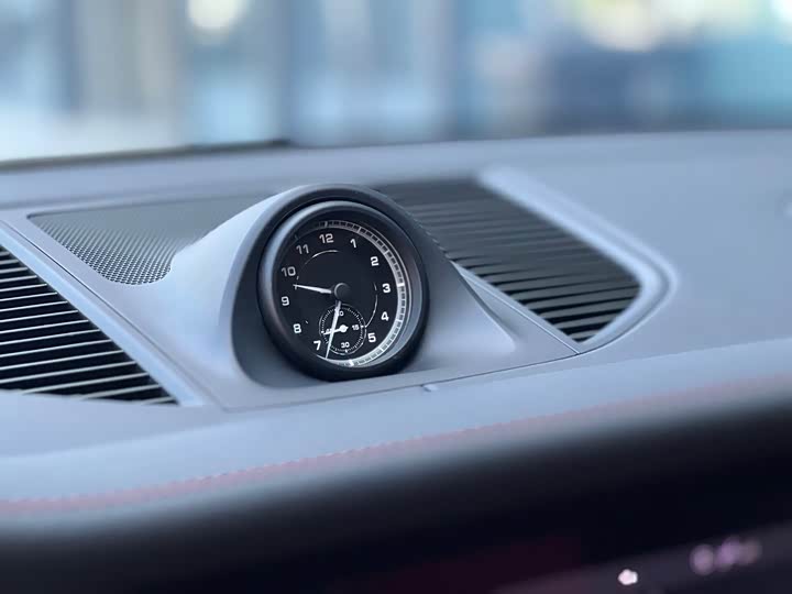 Фото 19 - Porsche Macan