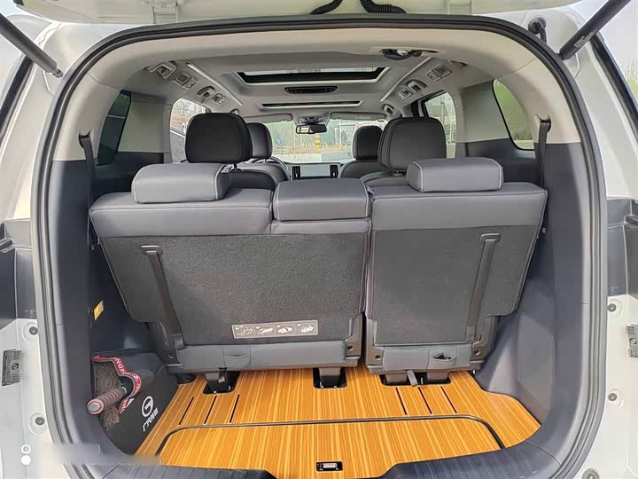 Фото 13 - GAC Trumpchi M8