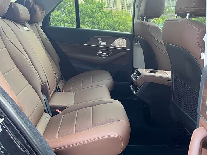 Фото 8 - Mercedes-Benz GLE-Class