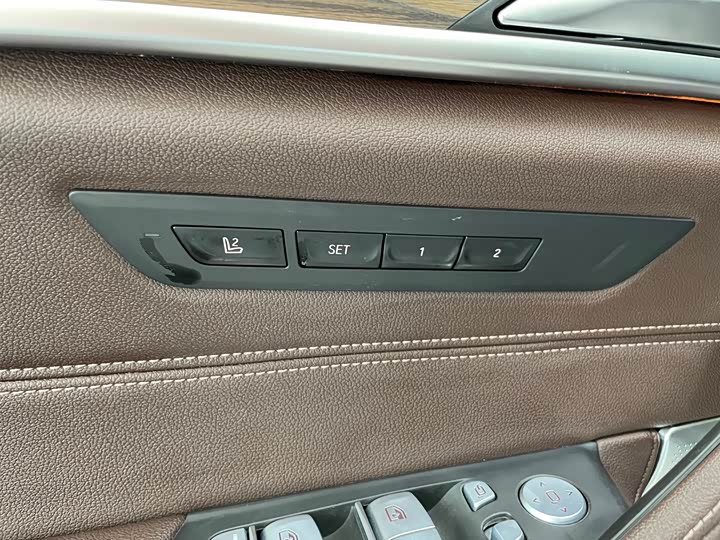 Фото 22 - BMW 5 Series