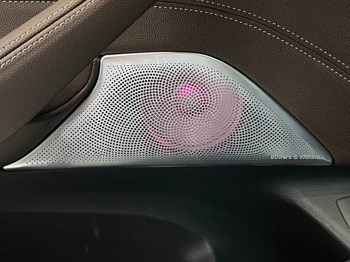 Фото 29 - BMW 5 Series