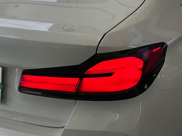 Фото 34 - BMW 5 Series