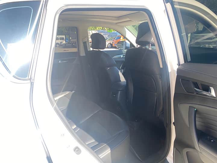 Фото 11 - Changan CS35 Plus