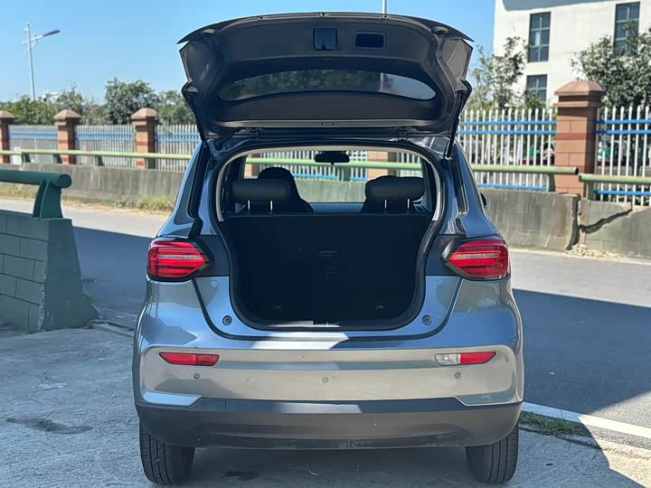 Фото 17 - Leapmotor T03