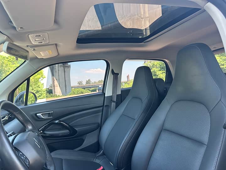 Фото 9 - Leapmotor T03