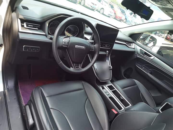 Фото 10 - Haval M6