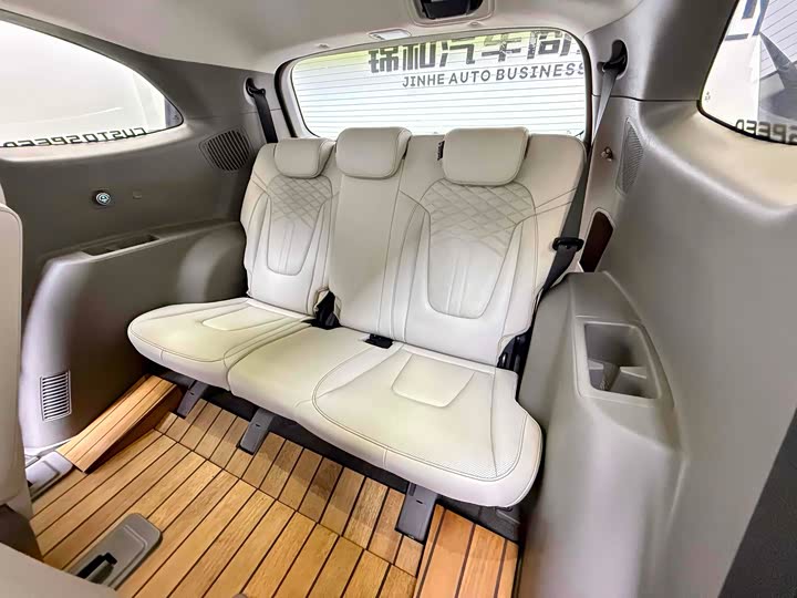 Фото 18 - Hyundai Custo