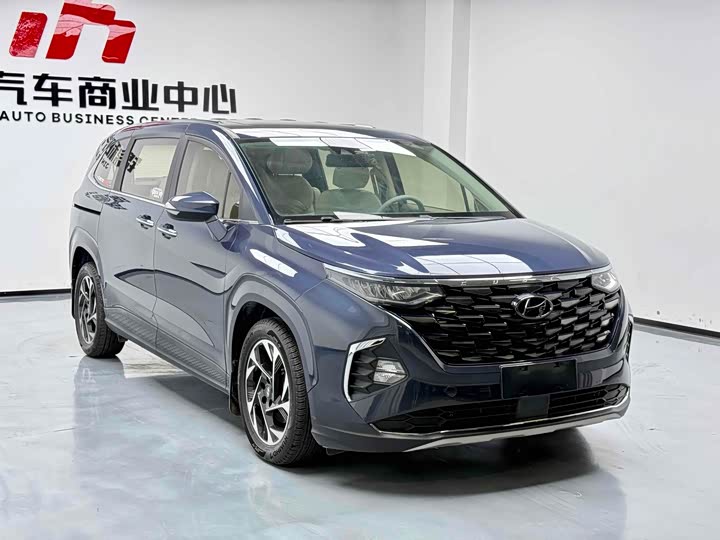 Фото 3 - Hyundai Custo