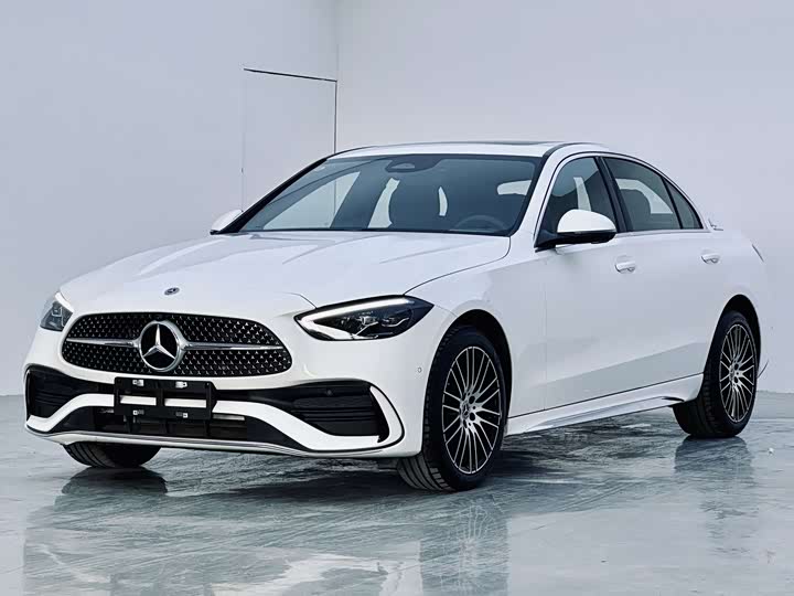 Фото 1 - Mercedes-Benz C-Class