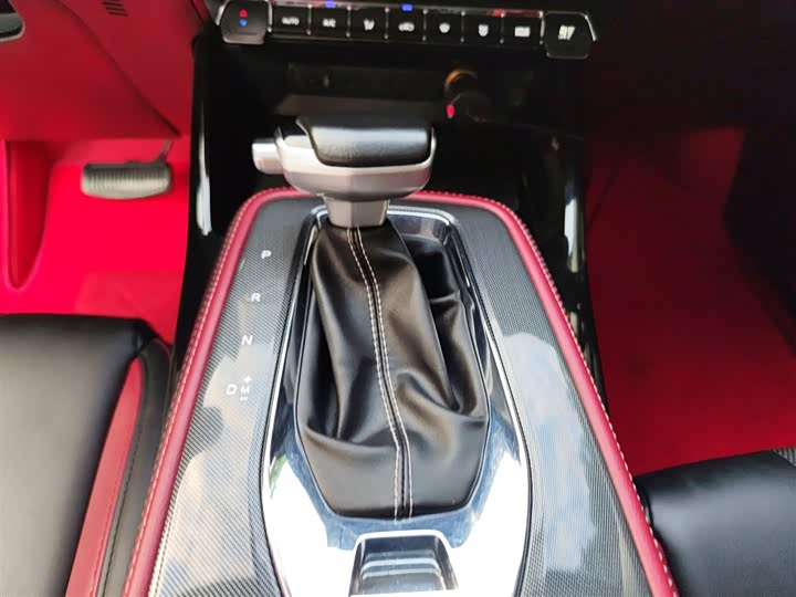 Фото 14 - Changan Oshan X5