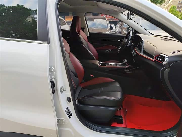 Фото 25 - Changan Oshan X5