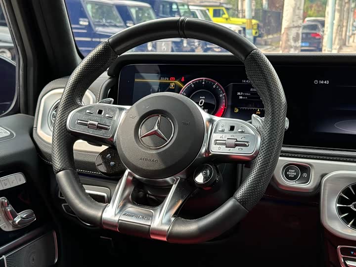 Фото 8 - Mercedes-Benz G-Class AMG