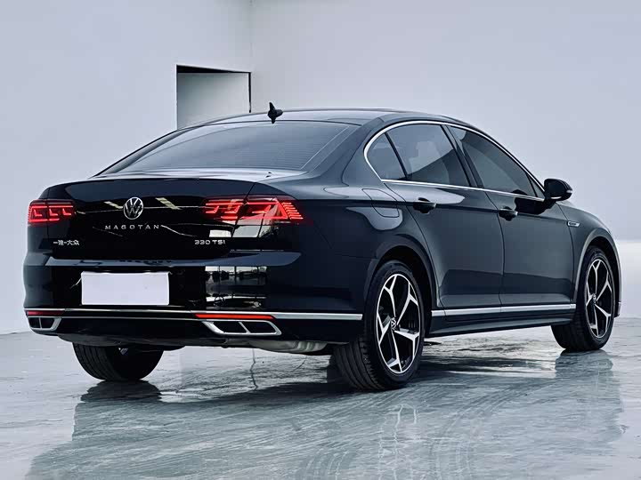 Фото 4 - Volkswagen Magotan