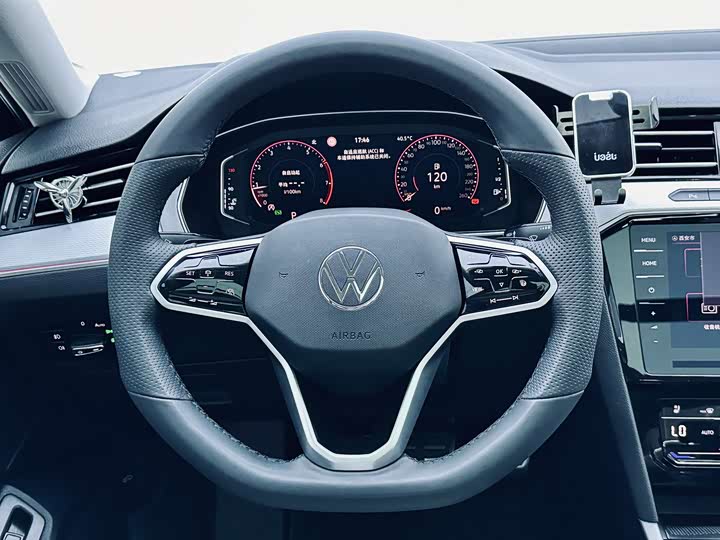 Фото 8 - Volkswagen Magotan