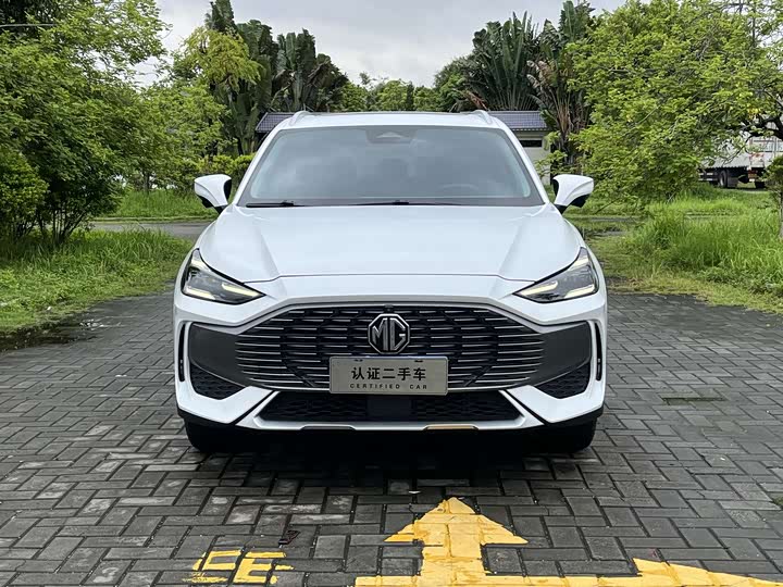 Фото 2 - MG Motor One