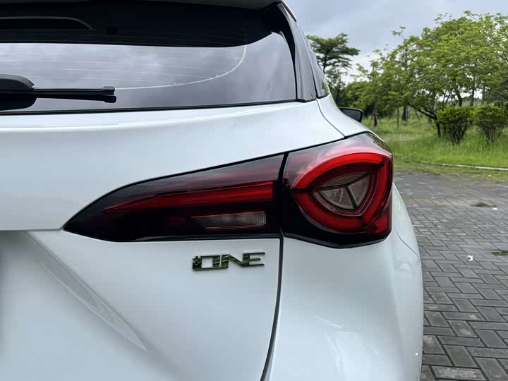 Фото 9 - MG Motor One