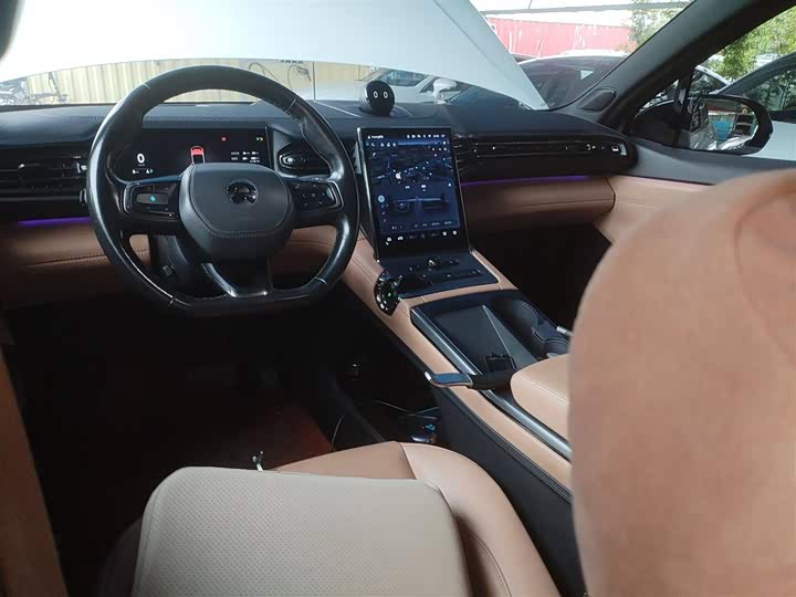 Фото 10 - Nio ES6