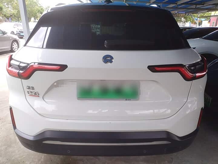 Фото 6 - Nio ES6