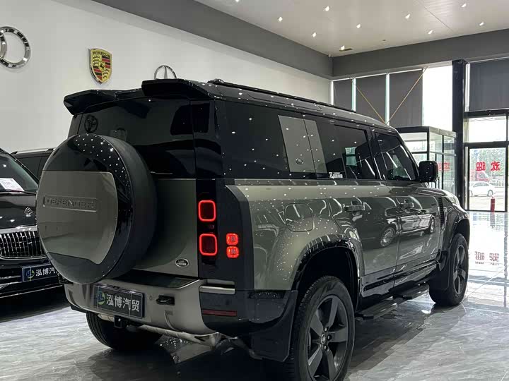 Фото 13 - Land Rover Defender