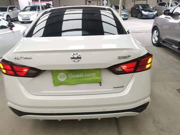 Фото 6 - Nissan Teana