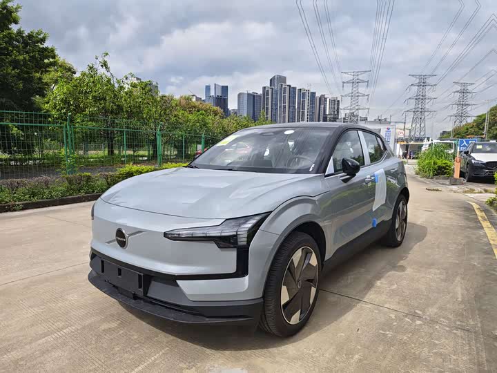 Фото 1 - Volvo EX30