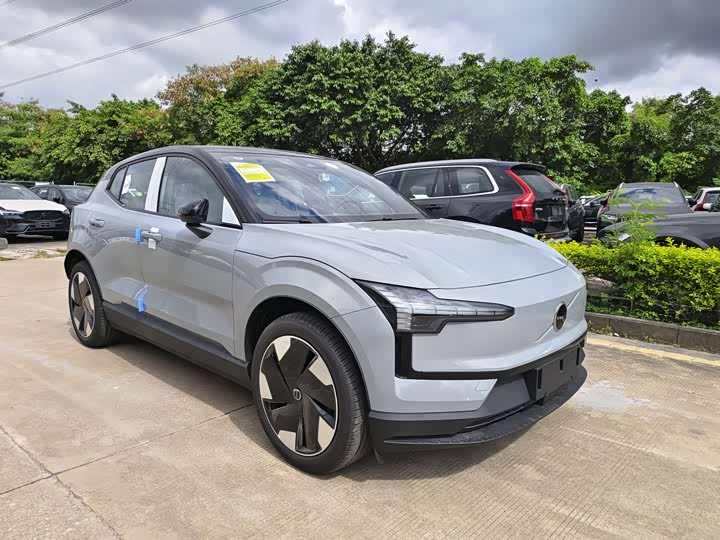 Фото 3 - Volvo EX30