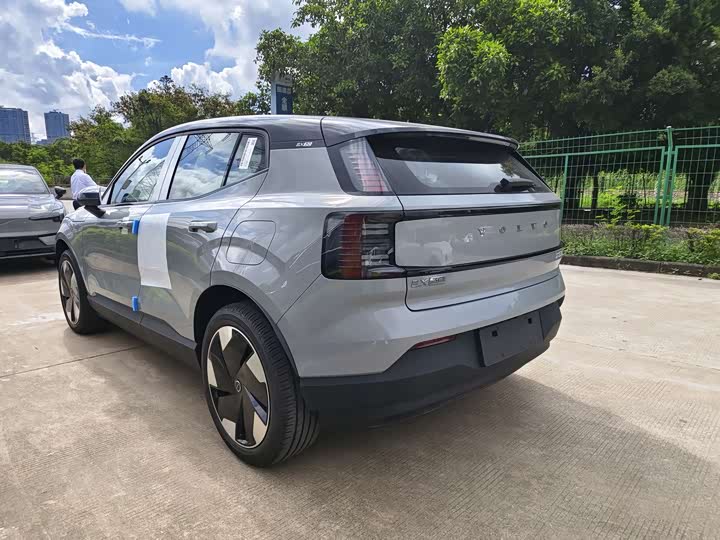 Фото 8 - Volvo EX30