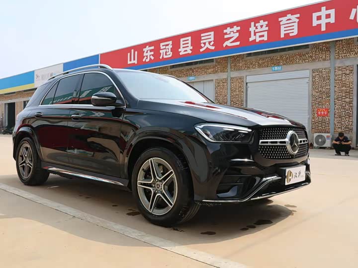 Фото 3 - Mercedes-Benz GLE-Class