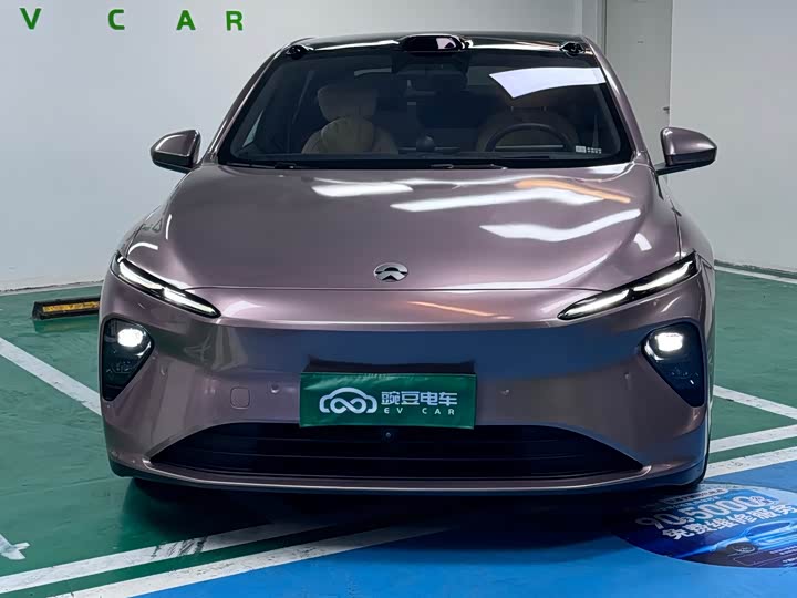 Фото 2 - Nio ET7