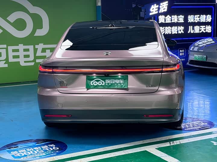 Фото 22 - Nio ET7