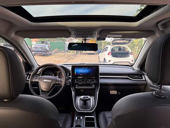 Фото 5 - Haval M6