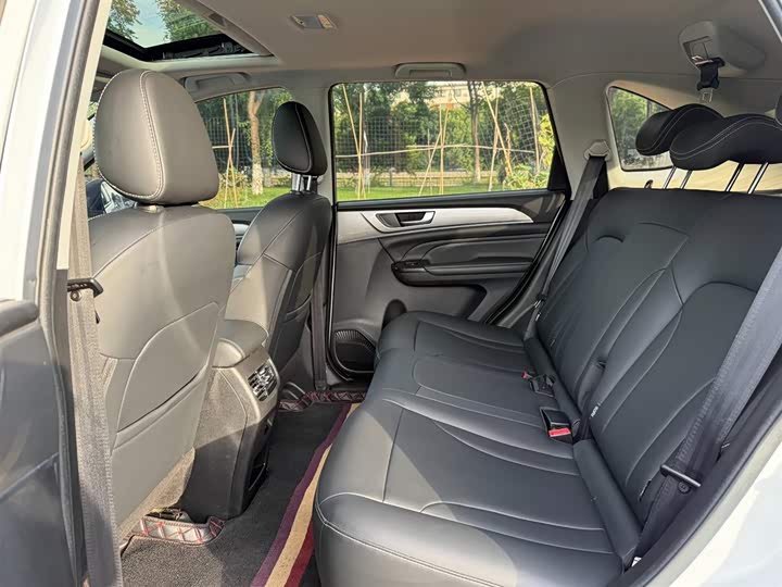 Фото 6 - Haval M6