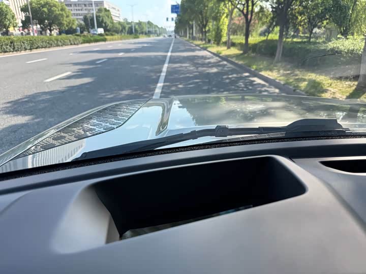 Фото 22 - Land Rover Defender