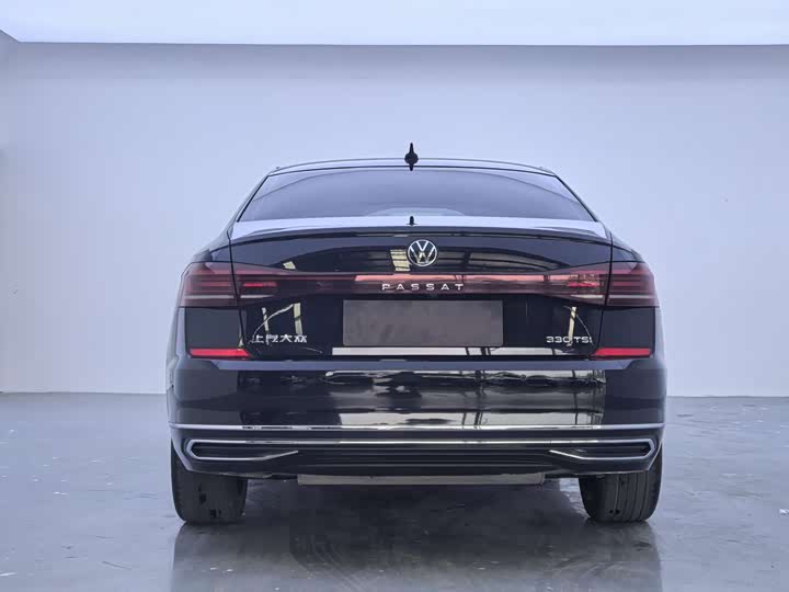 Фото 5 - Volkswagen Passat