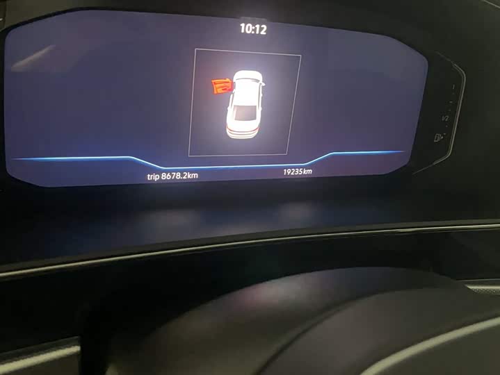 Фото 12 - Volkswagen Passat