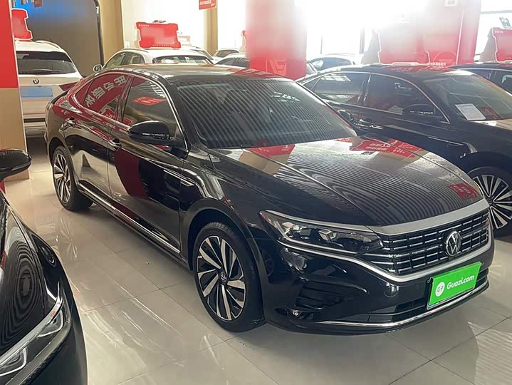 Фото 4 - Volkswagen Passat