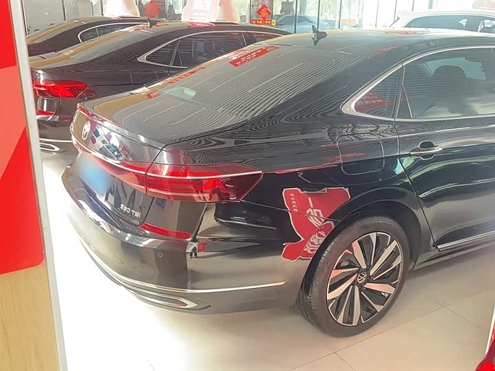 Фото 5 - Volkswagen Passat