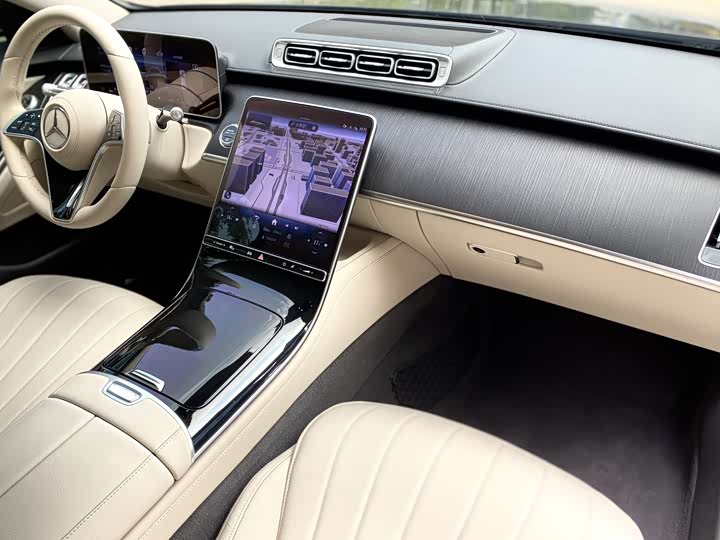 Фото 12 - Mercedes-Benz S-Class