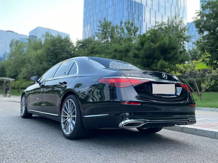 Фото 3 - Mercedes-Benz S-Class