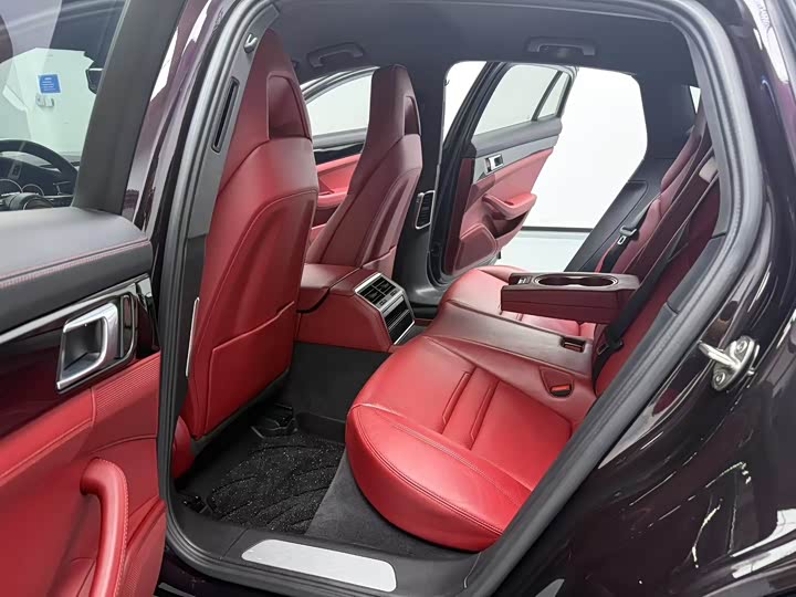 Фото 4 - Porsche Panamera