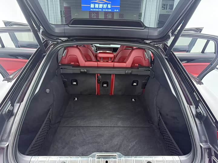 Фото 8 - Porsche Panamera