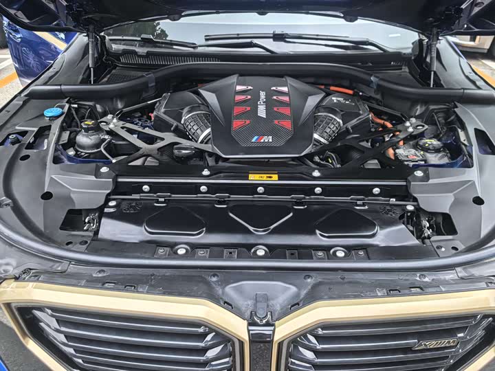 Фото 16 - BMW XM