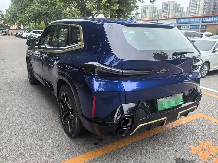 Фото 17 - BMW XM