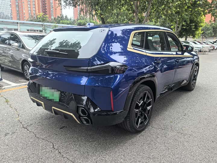 Фото 19 - BMW XM