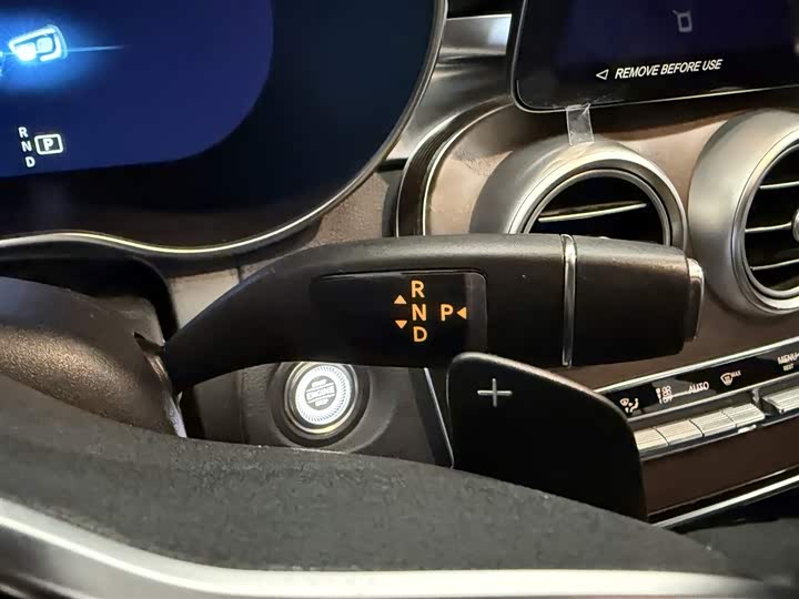 Фото 19 - Mercedes-Benz GLC-Class