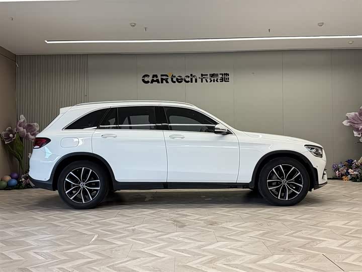 Фото 4 - Mercedes-Benz GLC-Class