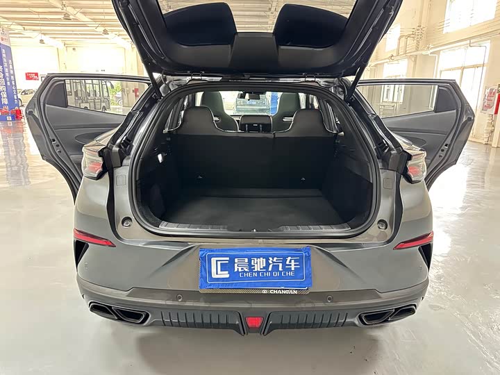 Фото 17 - Changan UNI-T