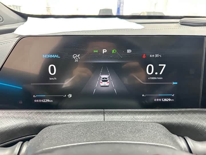 Фото 9 - Changan UNI-T