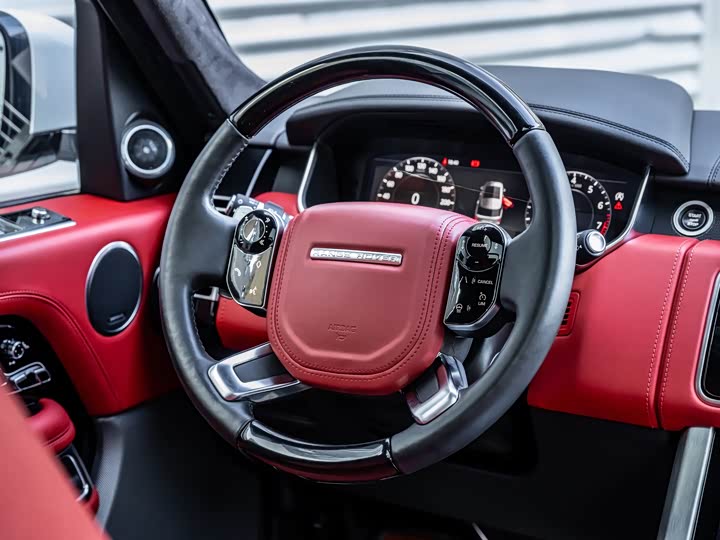 Фото 11 - Land Rover Range Rover