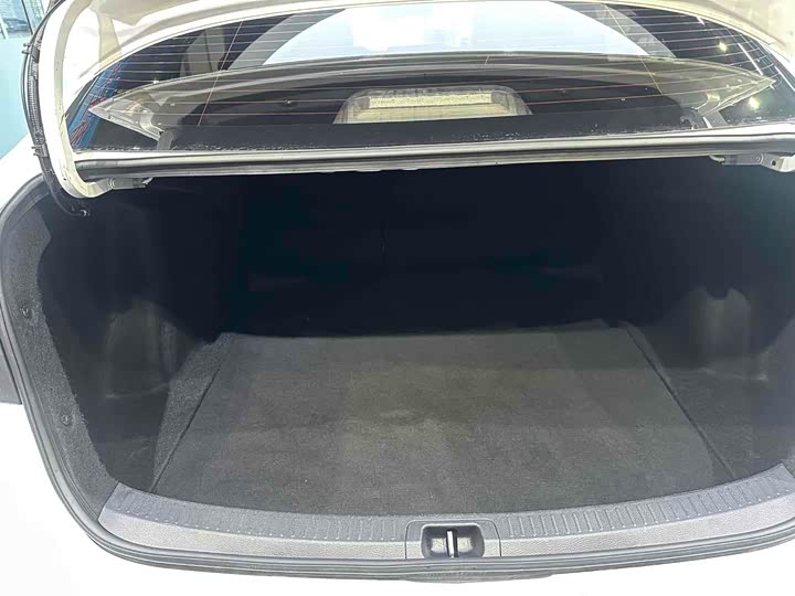 Фото 16 - Toyota Levin